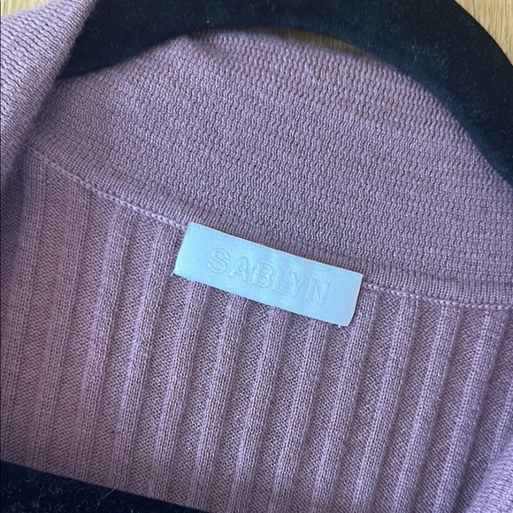 Mauve Ribbed Button-Up Cardigan - Picture 2 of 5